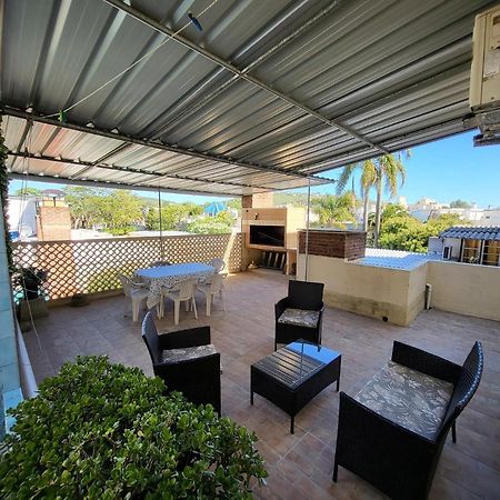 Apartamento Con Terraza Y Parrillero ปีรีอาโปลิส ภายนอก รูปภาพ
